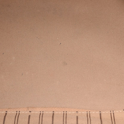 Louis Vuitton Monogram Neverfull MM 16 of 16