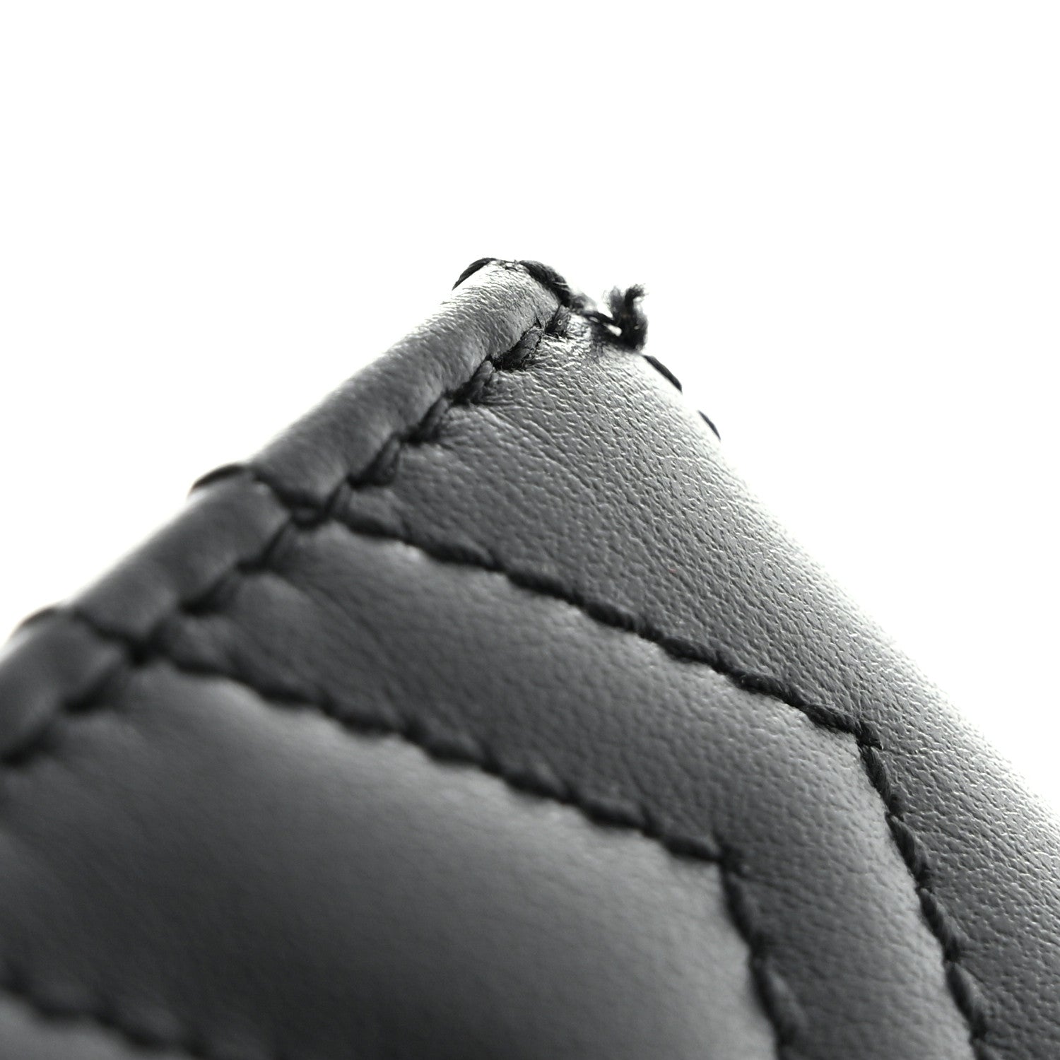 Gucci Calfskin Matelasse GG Marmont Card Case Black 9 of 9