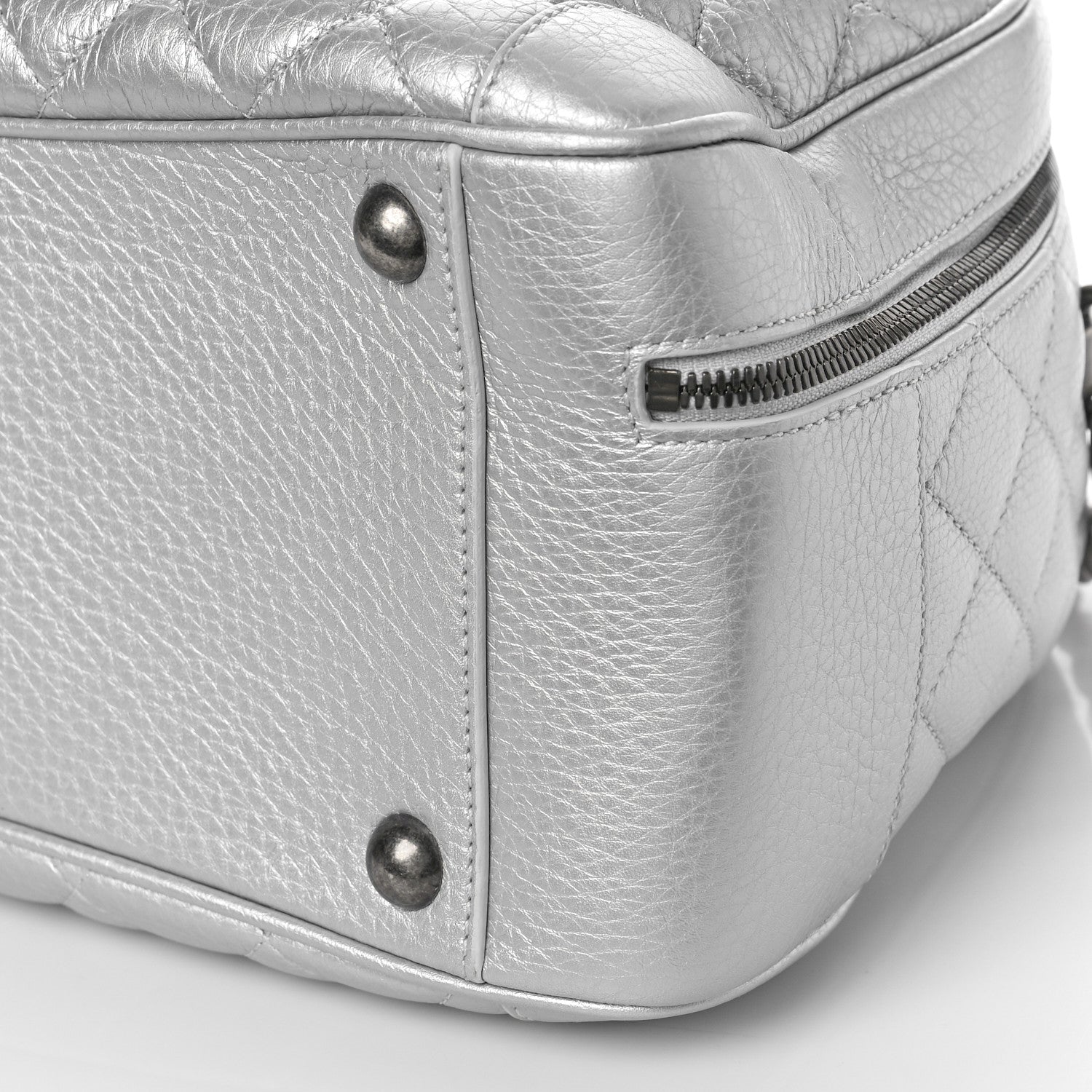Chanel Metallic Calfskin Quilted Medium Airlines Round Trip Bowling Bag Silver Silver 9 of 9