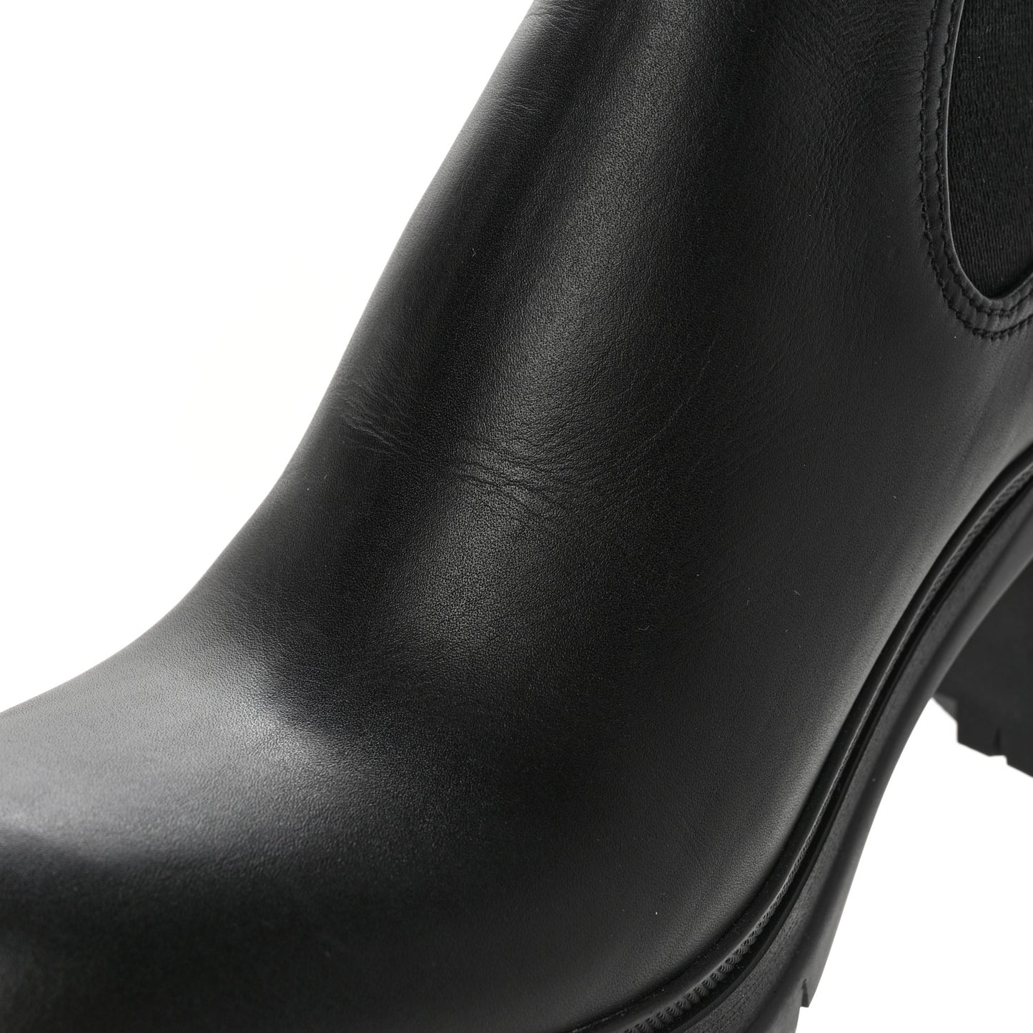 Vitello Montana Lug Sole Chelsea 55mm Boots 40.5 Black