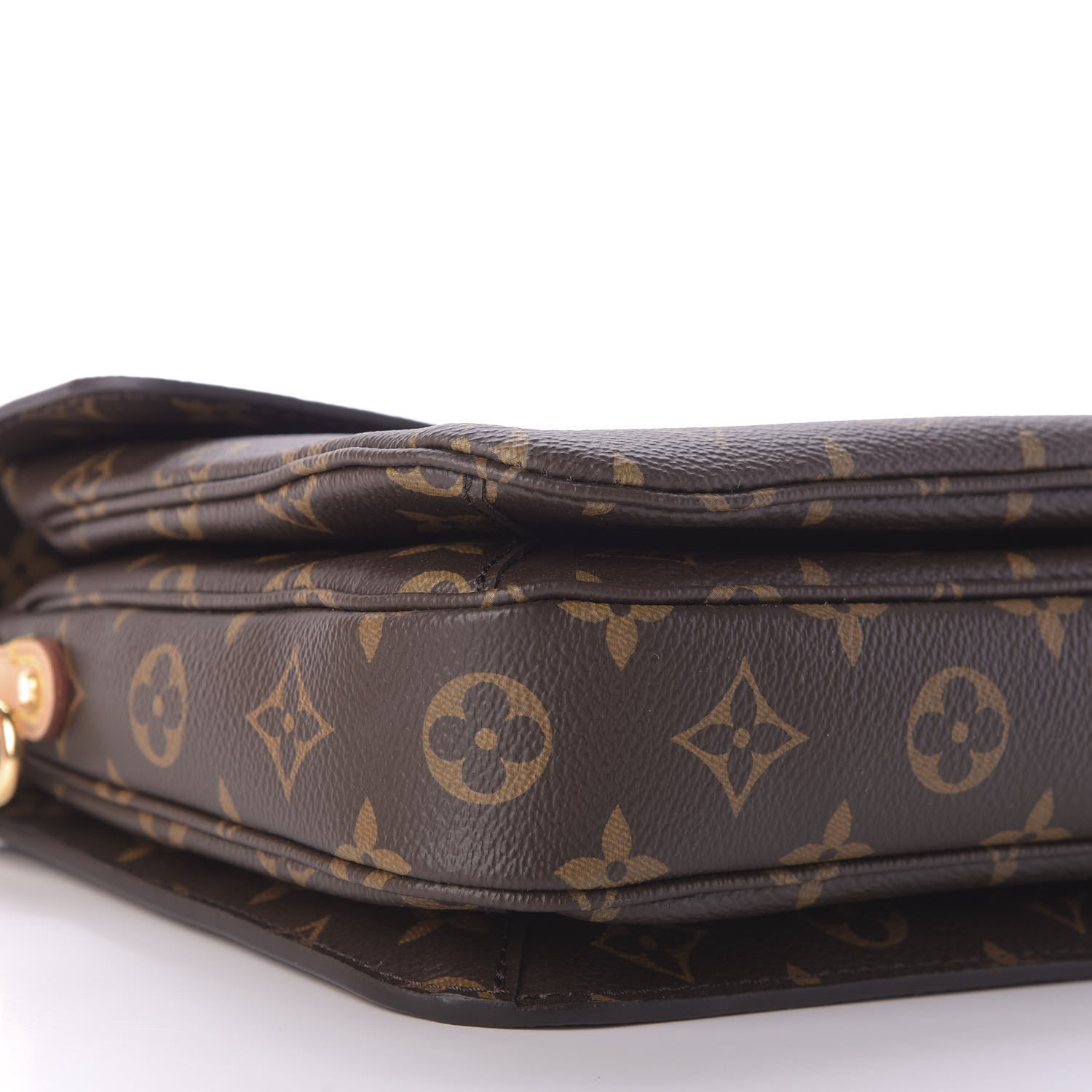 Louis Vuitton Monogram Patches Pochette Metis 6 of 9