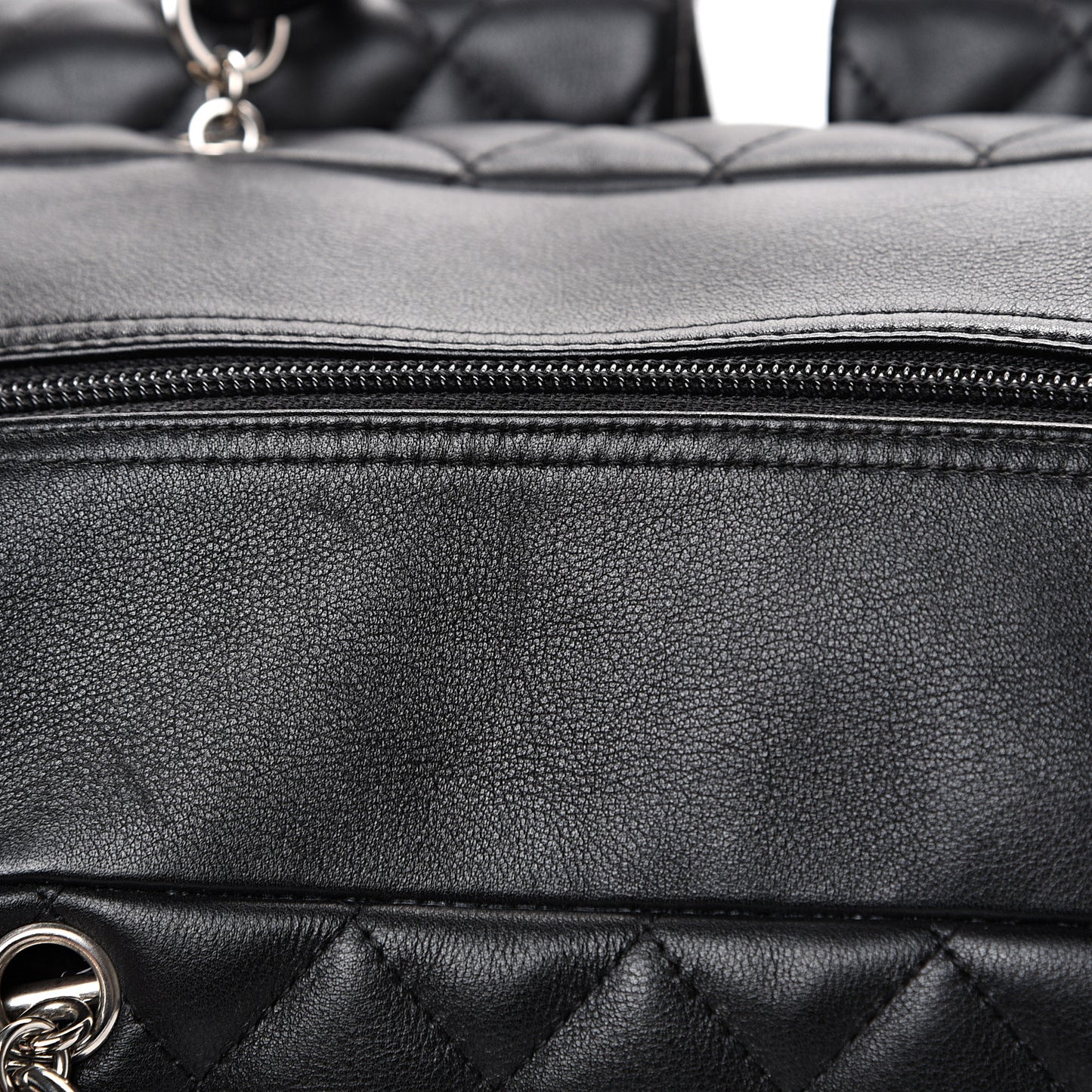 Calfskin Quilted Large Cambon Multipocket Reporter Black White