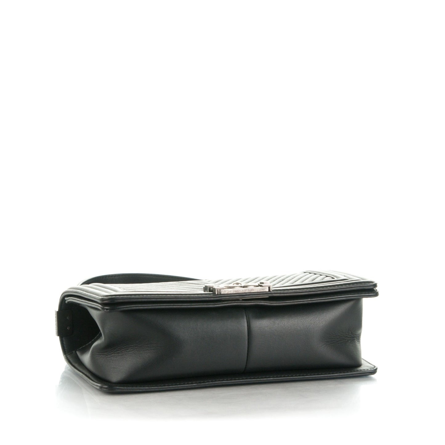 Wrinkled Lambskin Chevron Quilted Medium Boy Flap Black