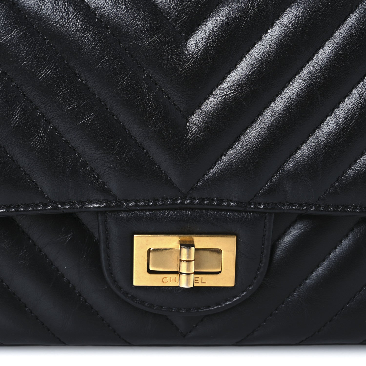 Chanel Aged Calfskin Chevron Quilted 2.55 Reissue 225 Flap Black 8 of 10