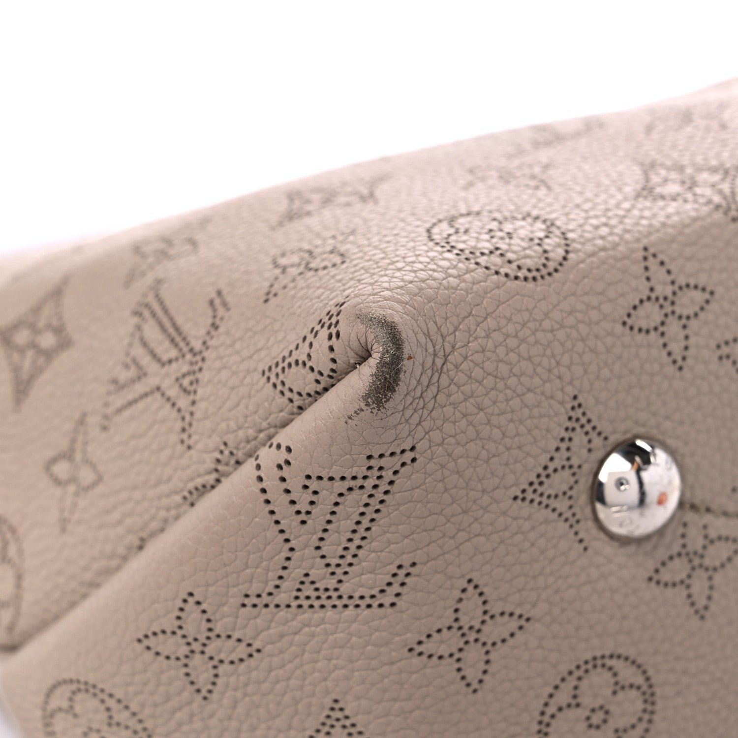 Louis Vuitton Mahina Bella Galet 7 of 13