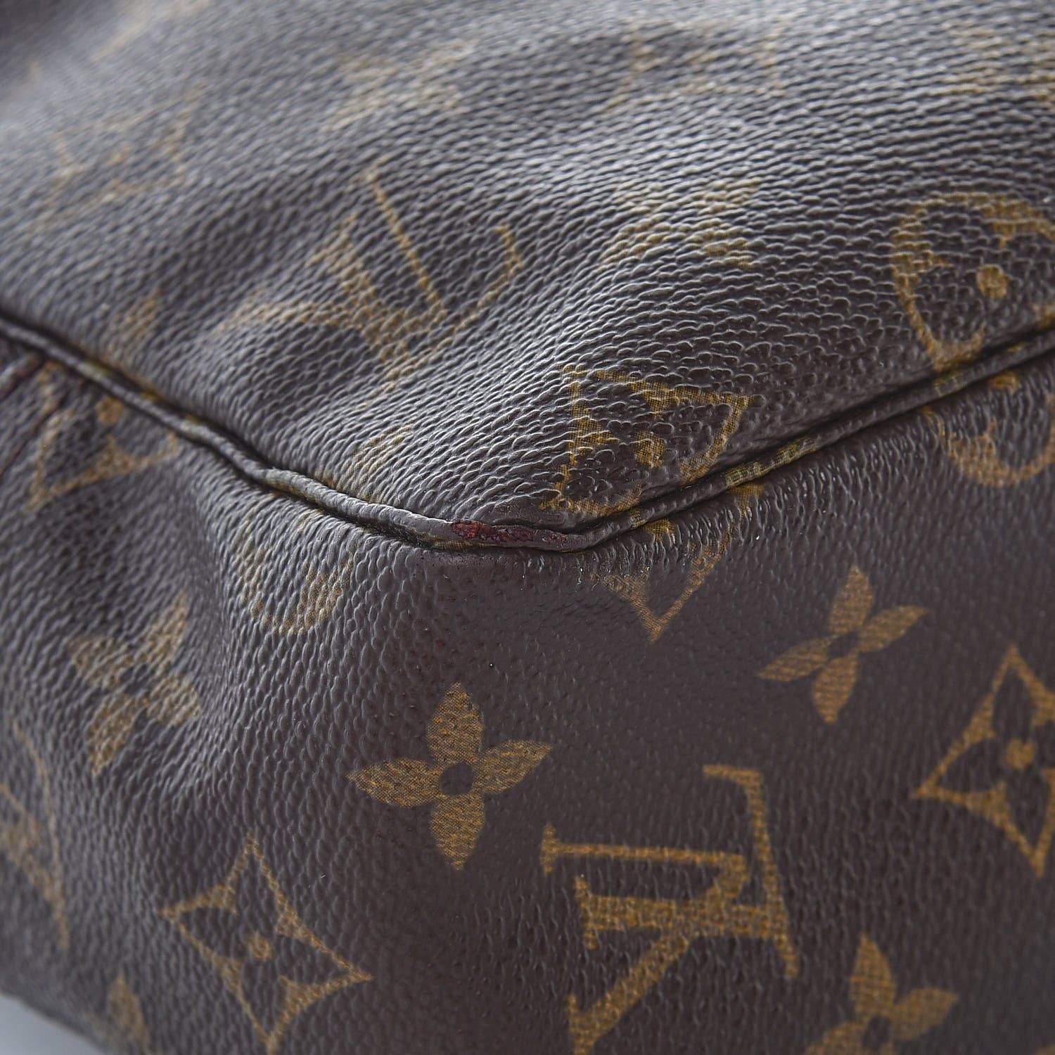 Louis Vuitton Monogram Trousse Toilette 28 13 of 16