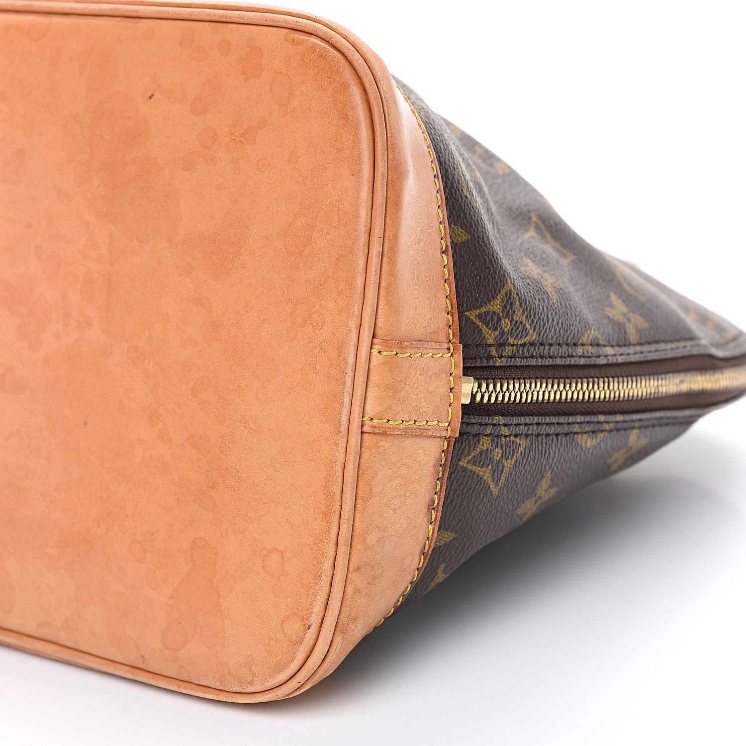 Louis Vuitton Monogram Alma PM 15 of 16