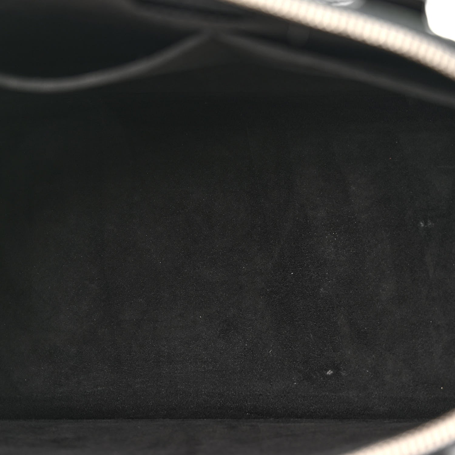 Louis Vuitton Electric Epi Alma GM Black 5 of 14