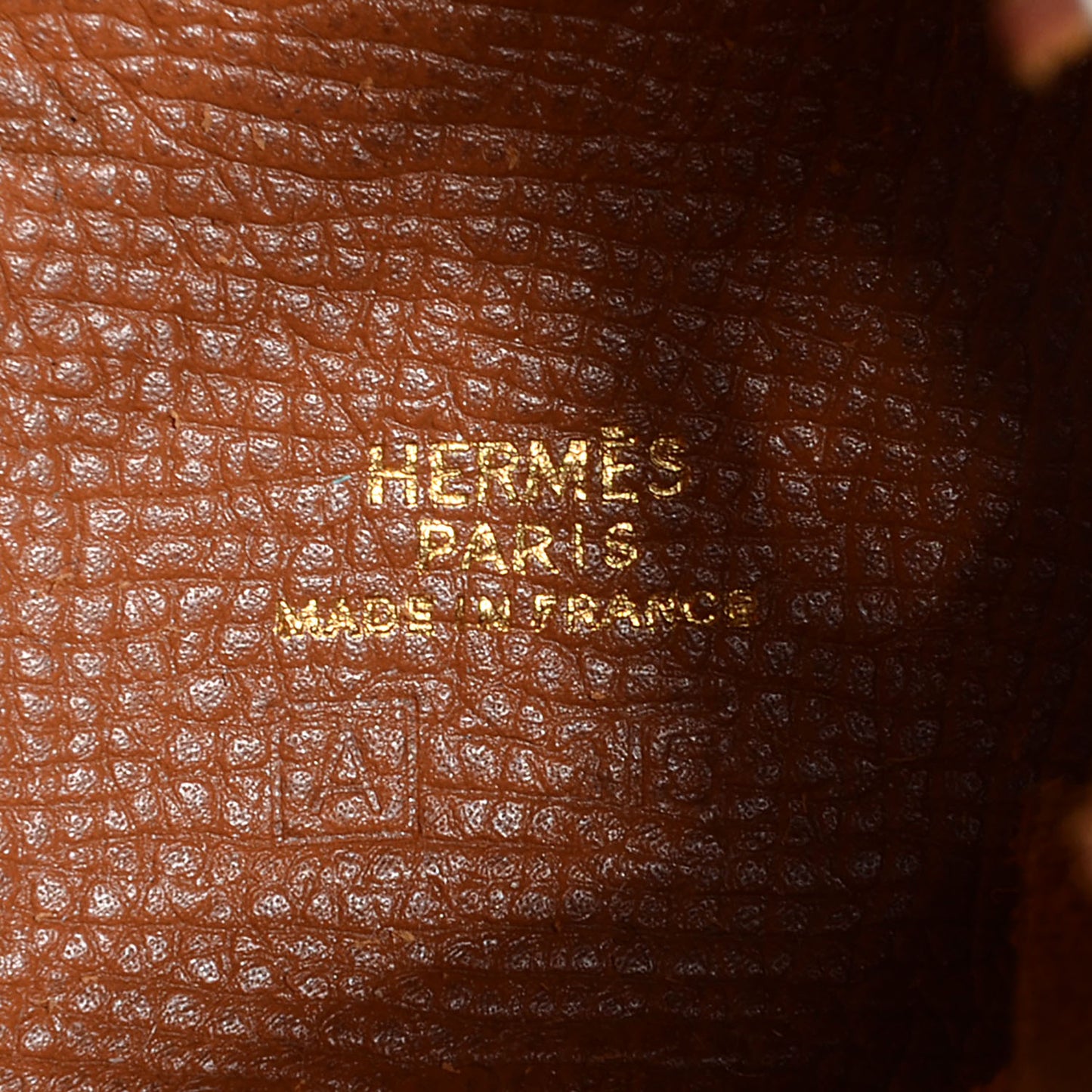 Courchevel Vespa Pouch Gold