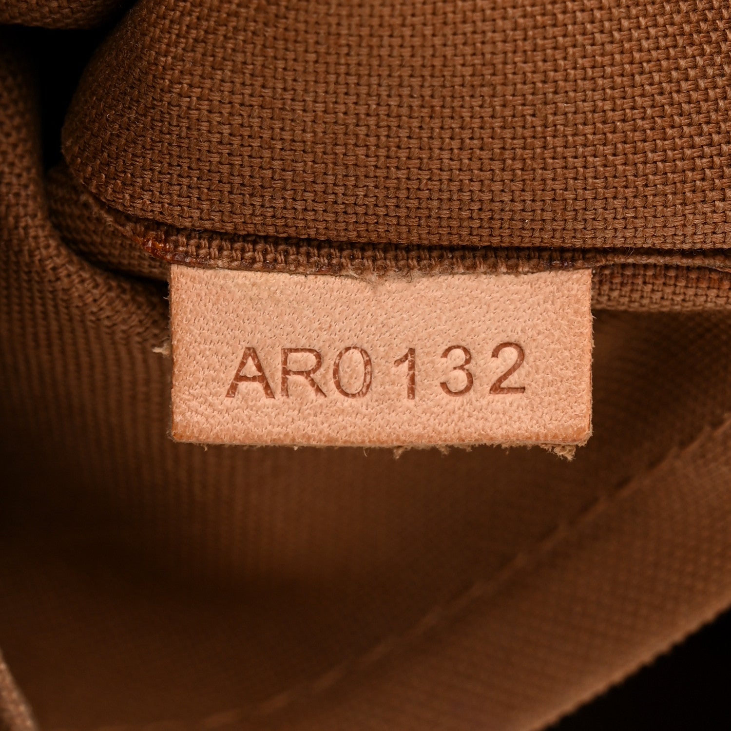Louis Vuitton Monogram Thames PM 7 of 11