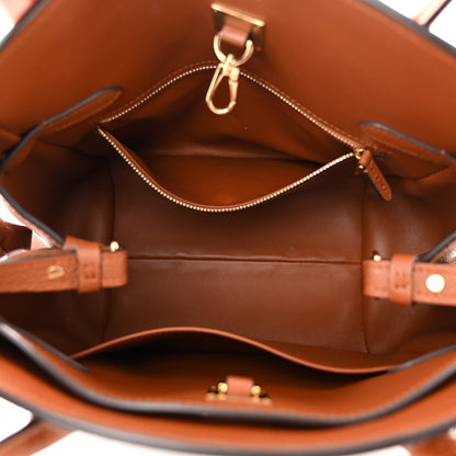 Louis Vuitton Veau Nuage Milla PM Gold 5 of 9