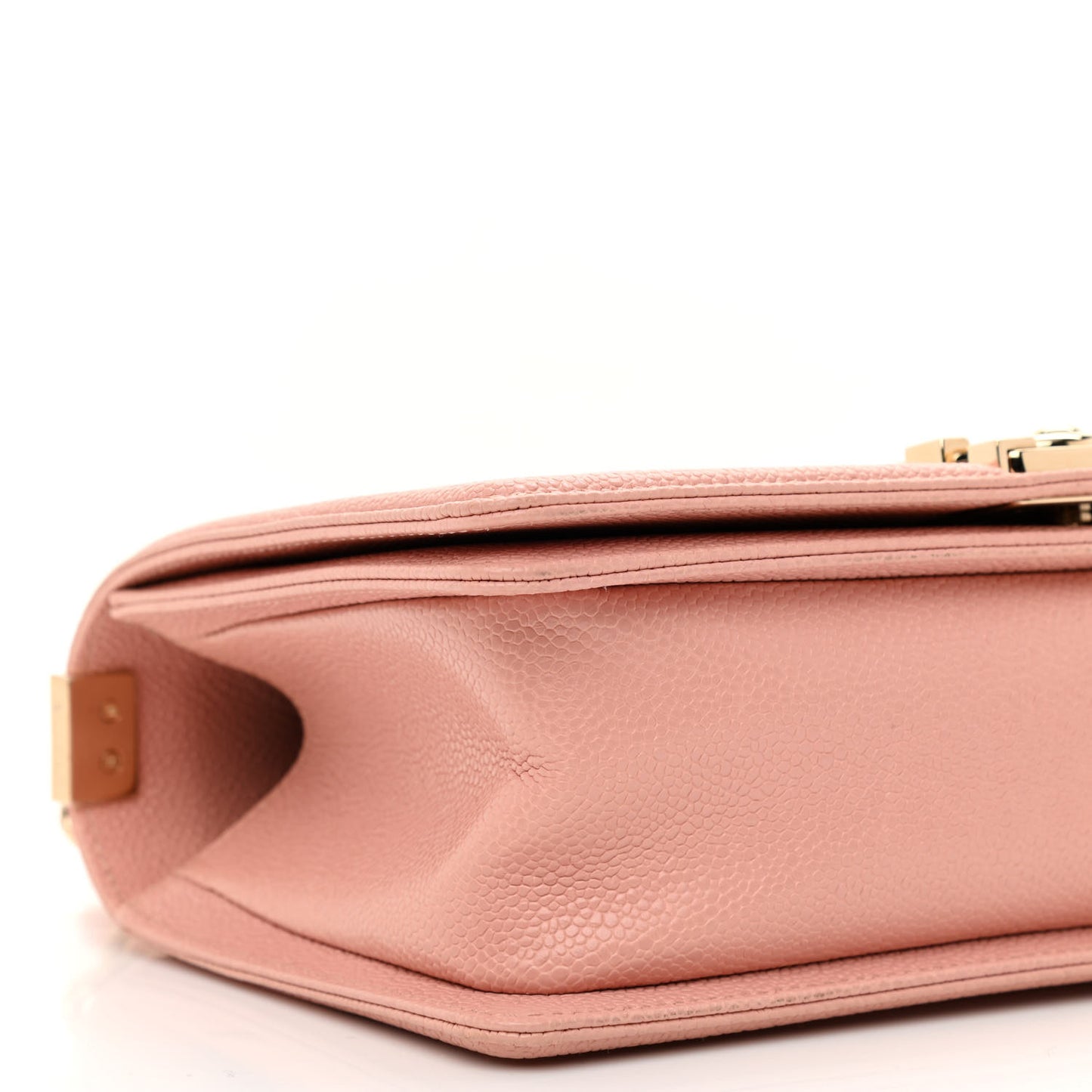 Caviar Quilted Medium Boy Flap Light Pink