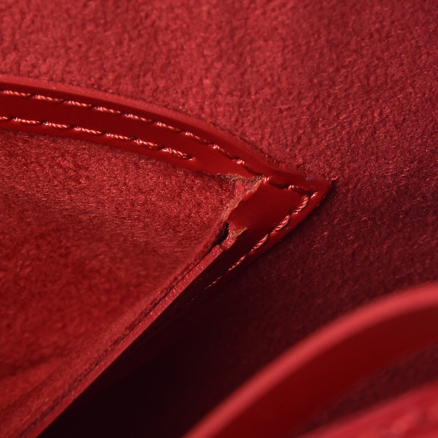 Louis Vuitton Epi Soufflot Rouge 11 of 11