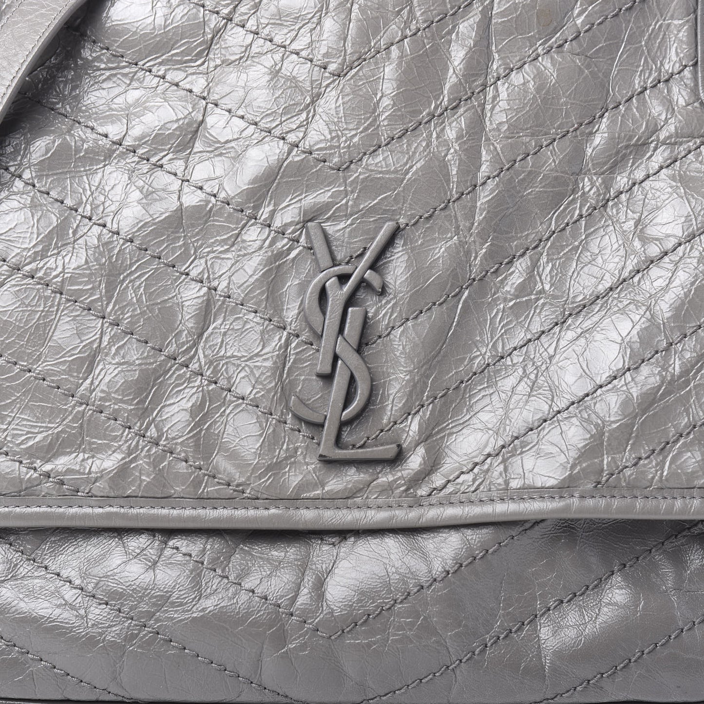 Crinkled Calfskin Matelasse Monogram Large Niki Chain Satchel Fog
