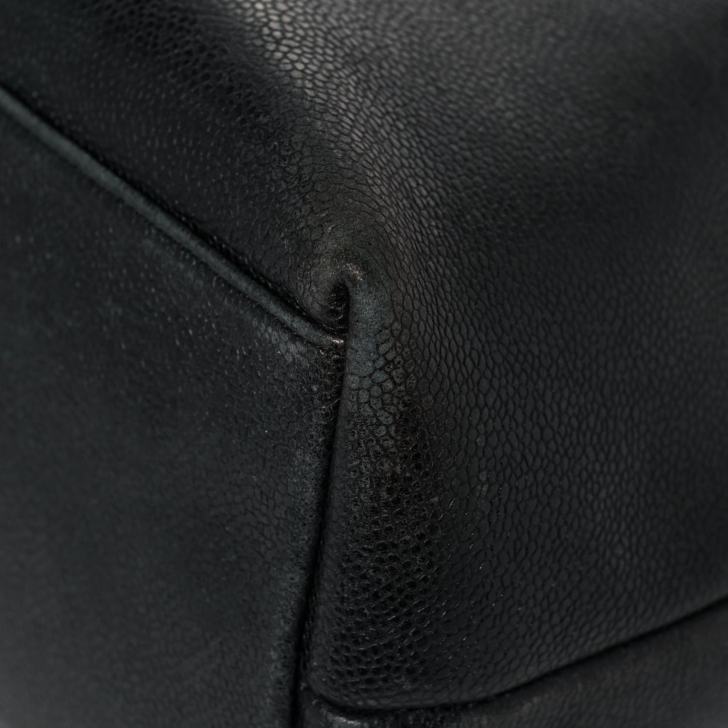 Caviar Large CC Shoulder Bag Black