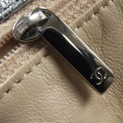 Chanel Luxe Ligne Flap Bag Silver 12 of 13