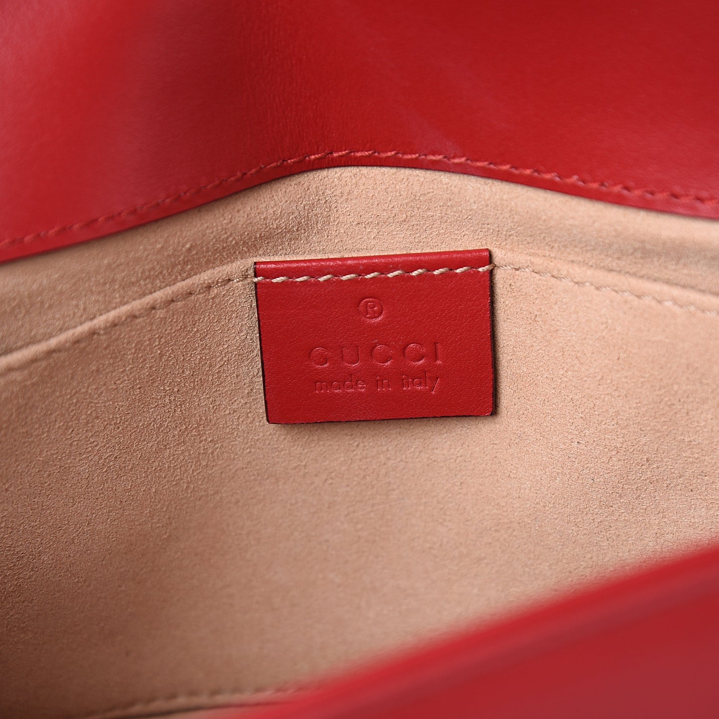Calfskin Matelasse Mini GG Marmont Shoulder Bag Hibiscus Red