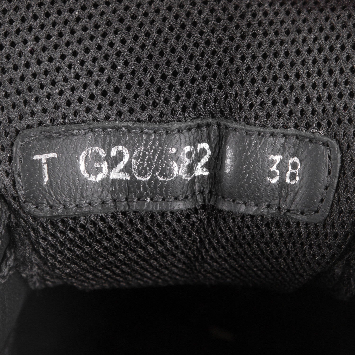 Chanel Tweed Suede Goatskin CC Sneakers 38 Black White 8 of 8