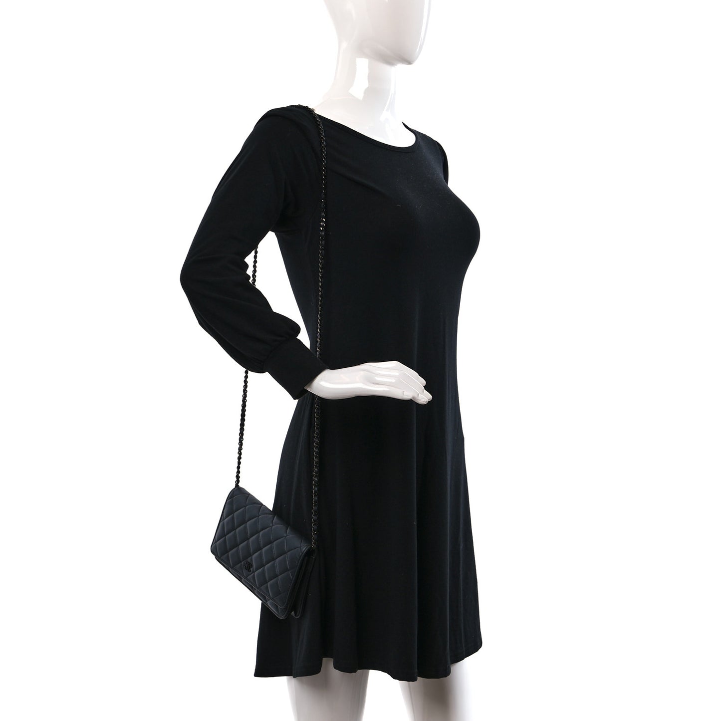 Lambskin Quilted Wallet On Chain WOC So Black