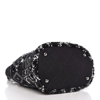 Chanel Sequin Wool Drawstring Bag Bag Black Silver 4 of 9