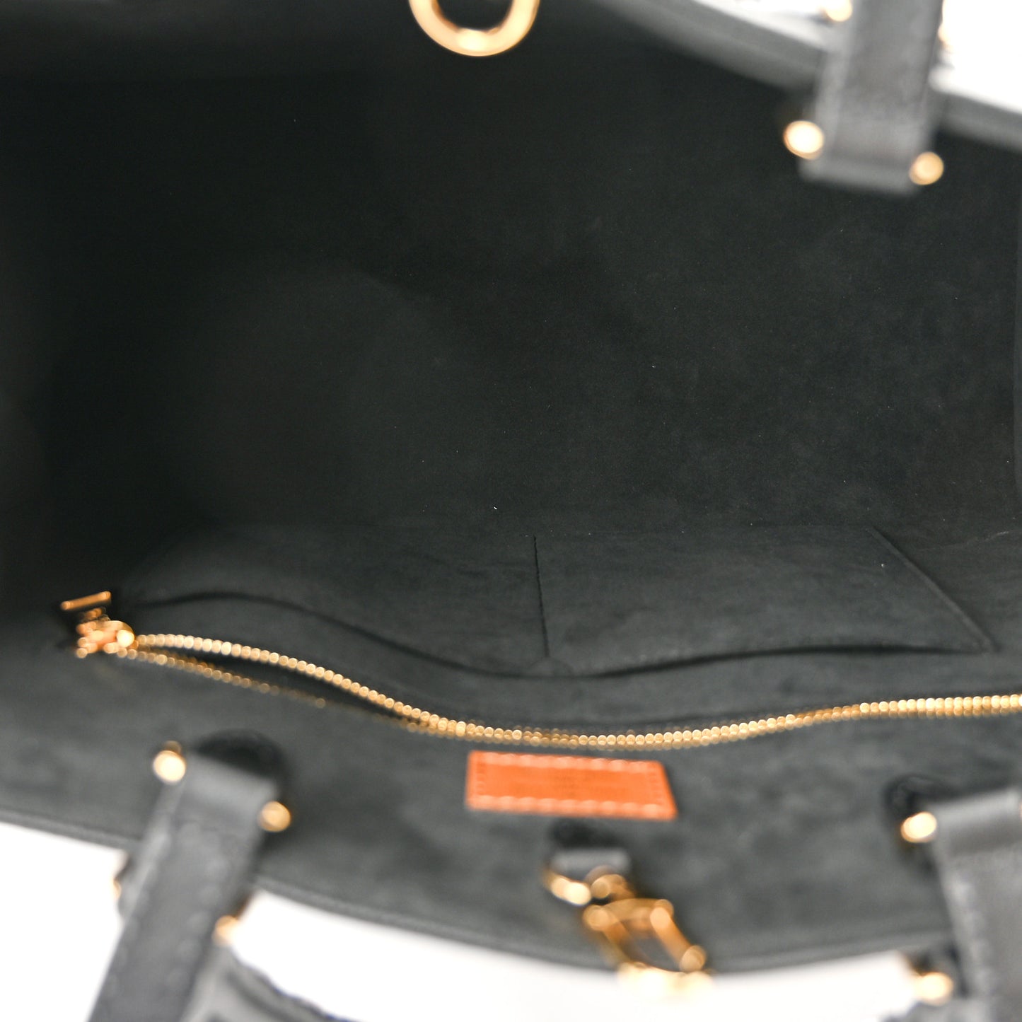 Empreinte Monogram Giant Wild At Heart Onthego MM Black