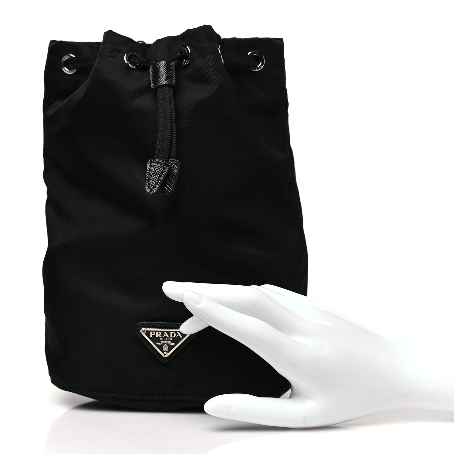 Nylon Vela Drawstring Pouch Black