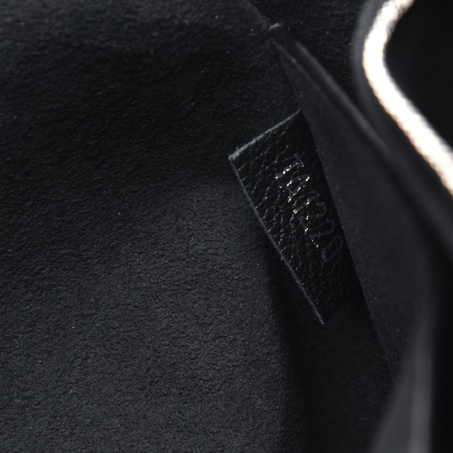 Soft Calfskin My Lockme Pochette Black