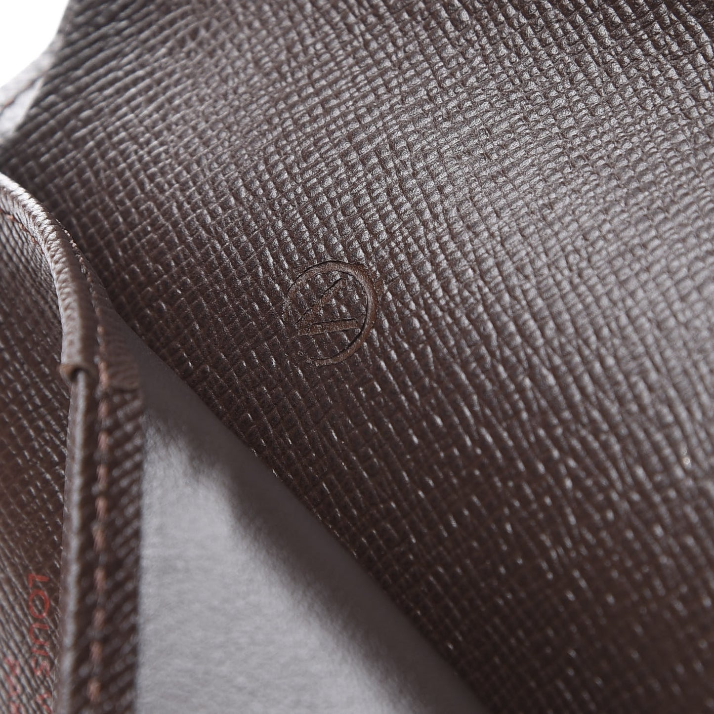 Damier Ebene James Wallet