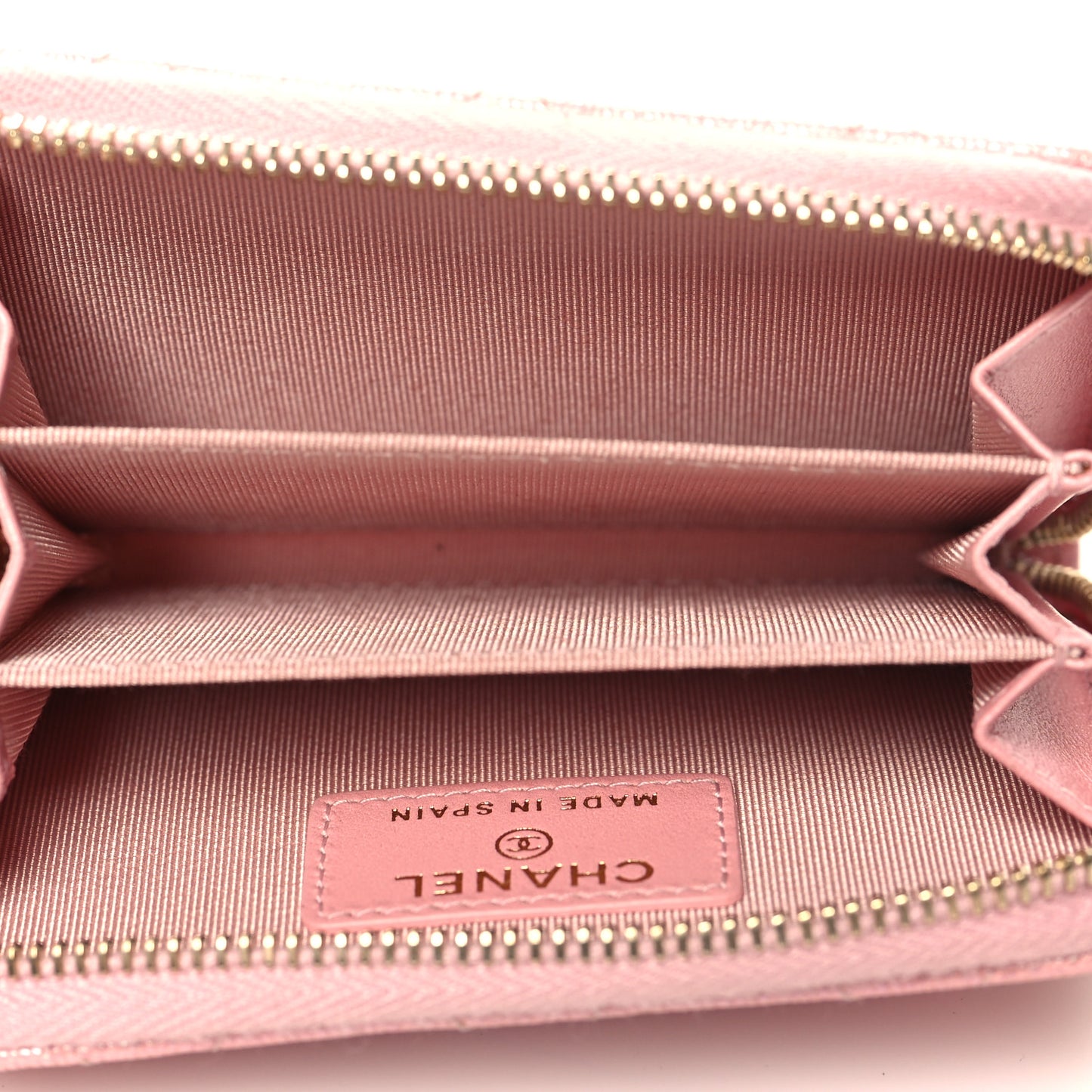 Iridescent Caviar Quilted Zip Coin Purse Pink