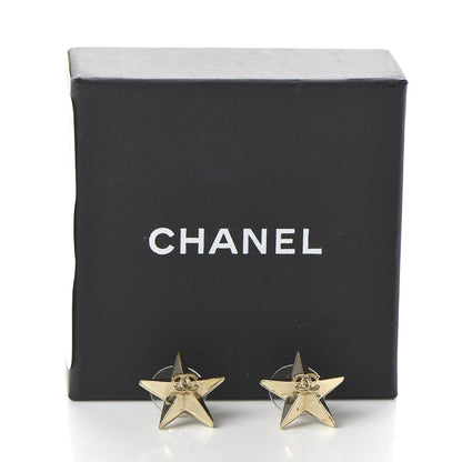 Chanel Metal CC Star Earrings Gold 5 of 5