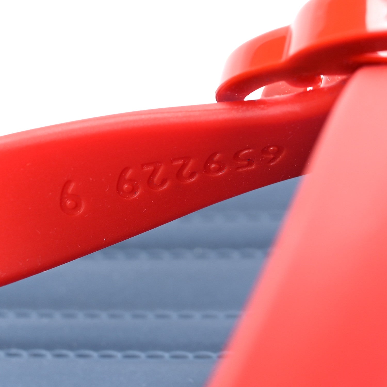 Gucci Rubber Chevron Mens GG Thong Flat Sandals 9 Orange Red 7 of 7