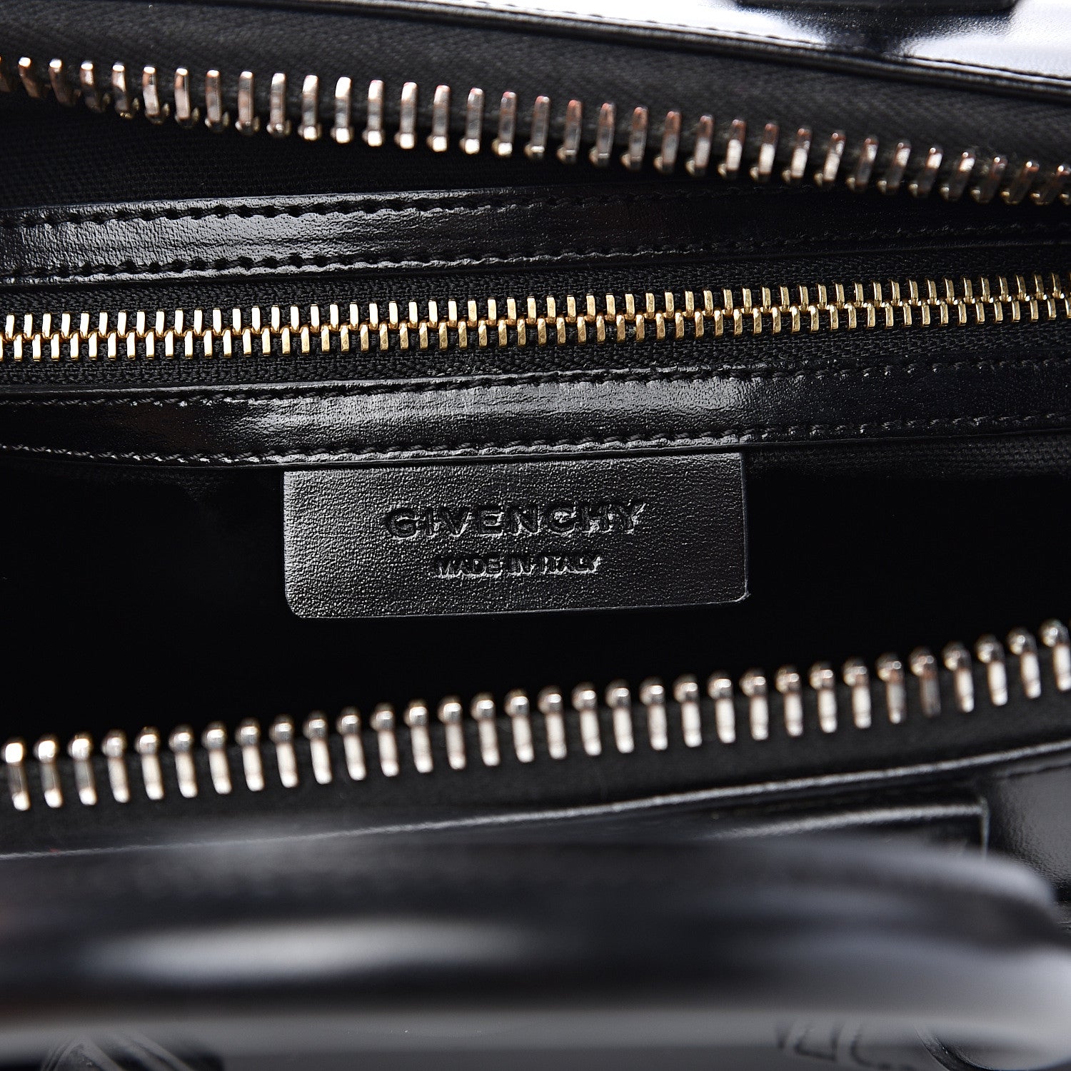 Givenchy Shiny Lord Calfskin Small Antigona Black 4 of 15