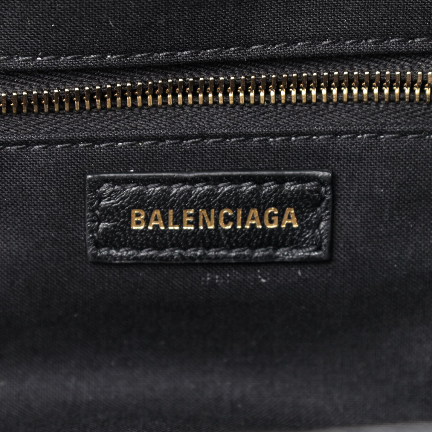 Grained Calfskin Logo Cloud Clutch XS Black