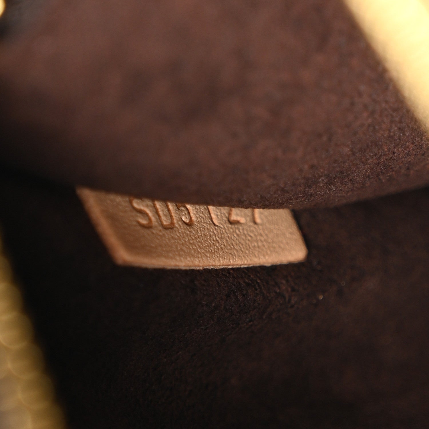 Louis Vuitton Monogram Pochette Metis 7 of 10