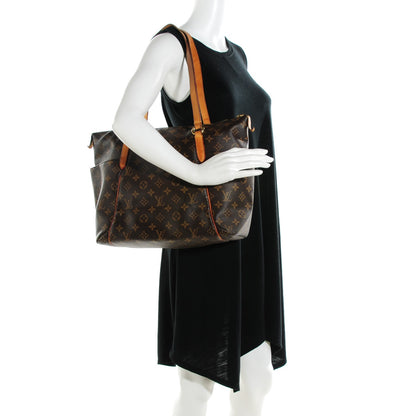 Louis Vuitton Monogram Totally MM 2 of 10