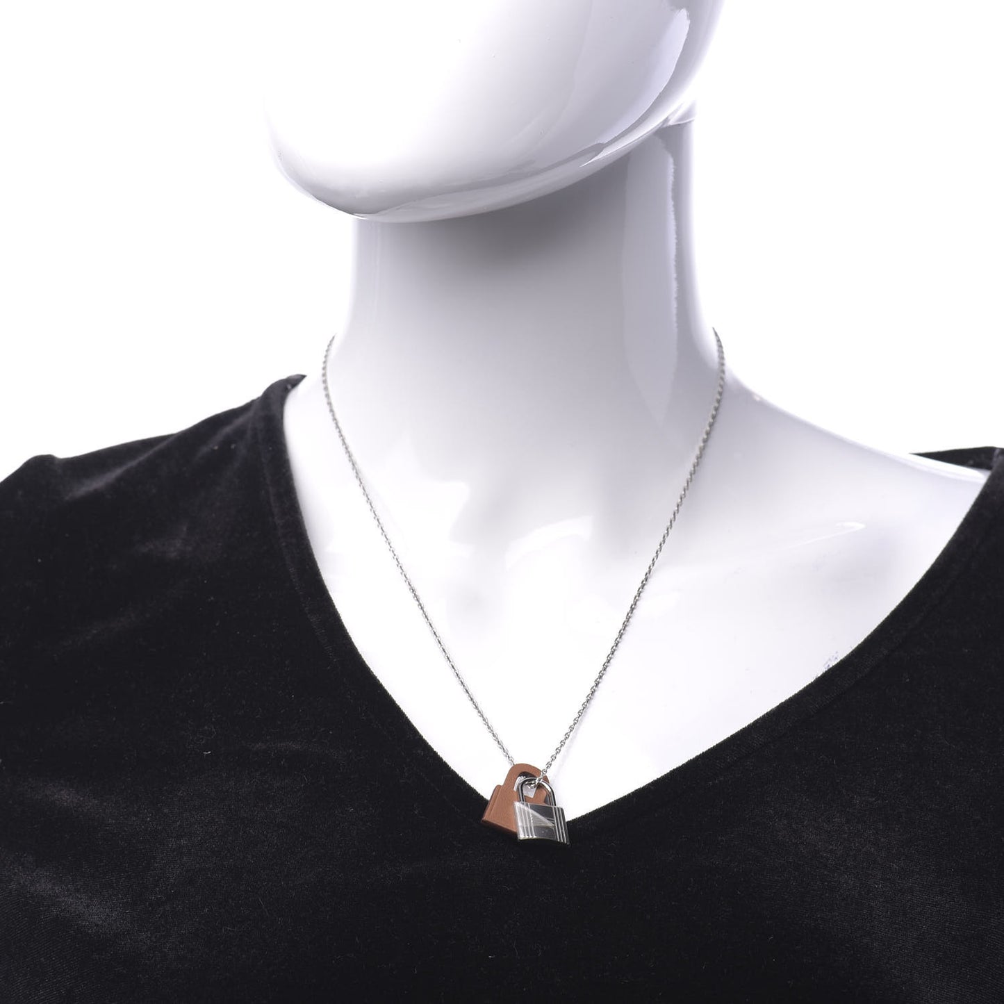 Swift Small O'Kelly Pendant Necklace Gold