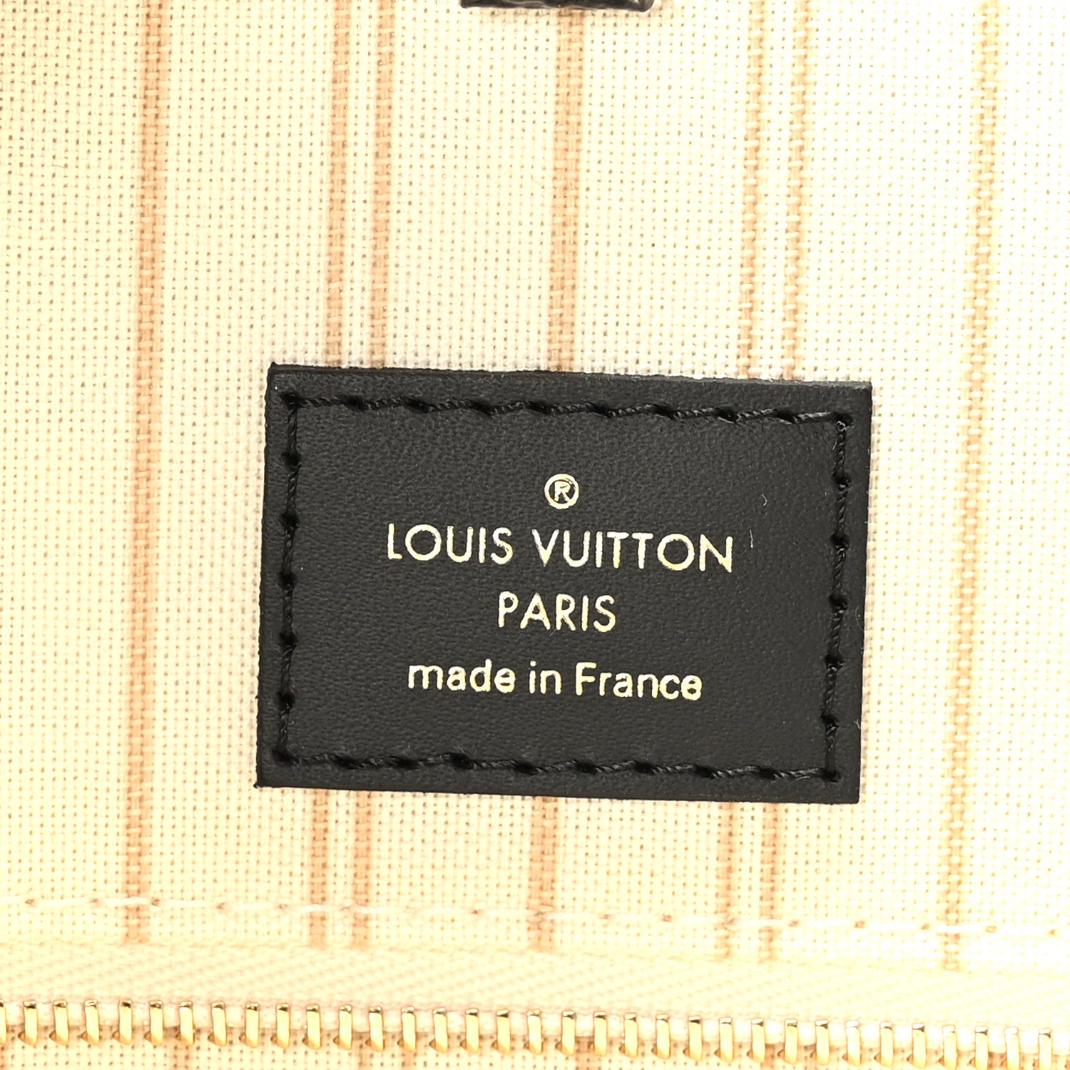 Louis Vuitton Monogram Giant Jungle Onthego GM Ivory 6 of 8
