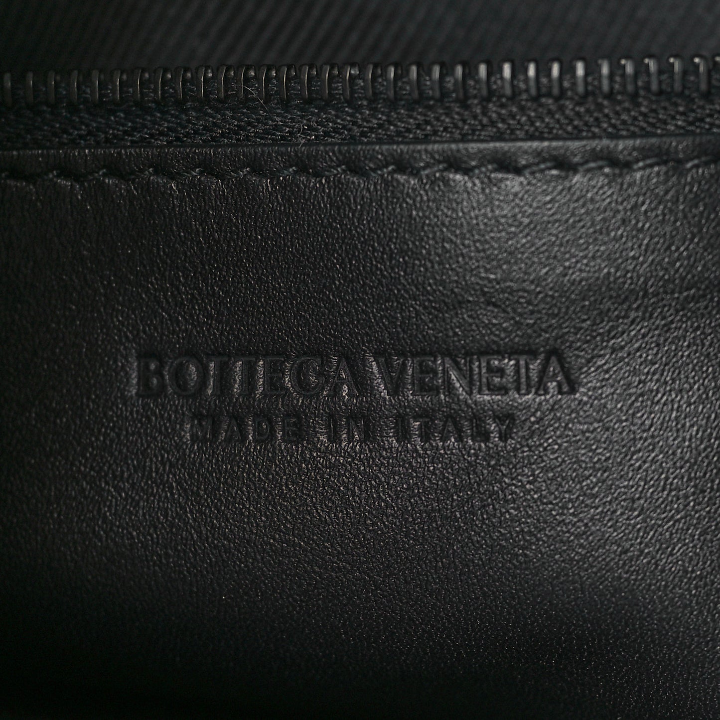 Nappa Intrecciato VN Crossbody Messenger Bag Black