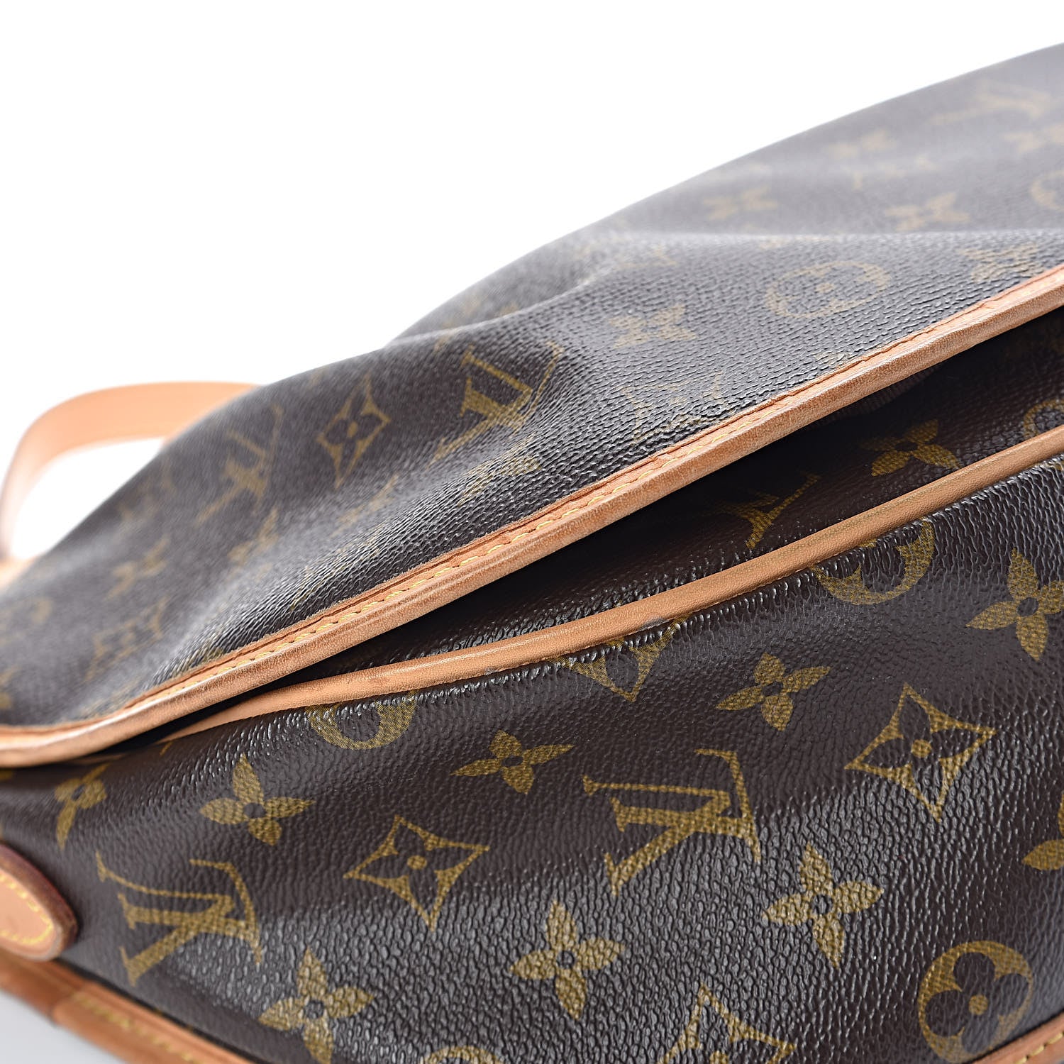 Louis Vuitton Monogram Menilmontant MM 10 of 15