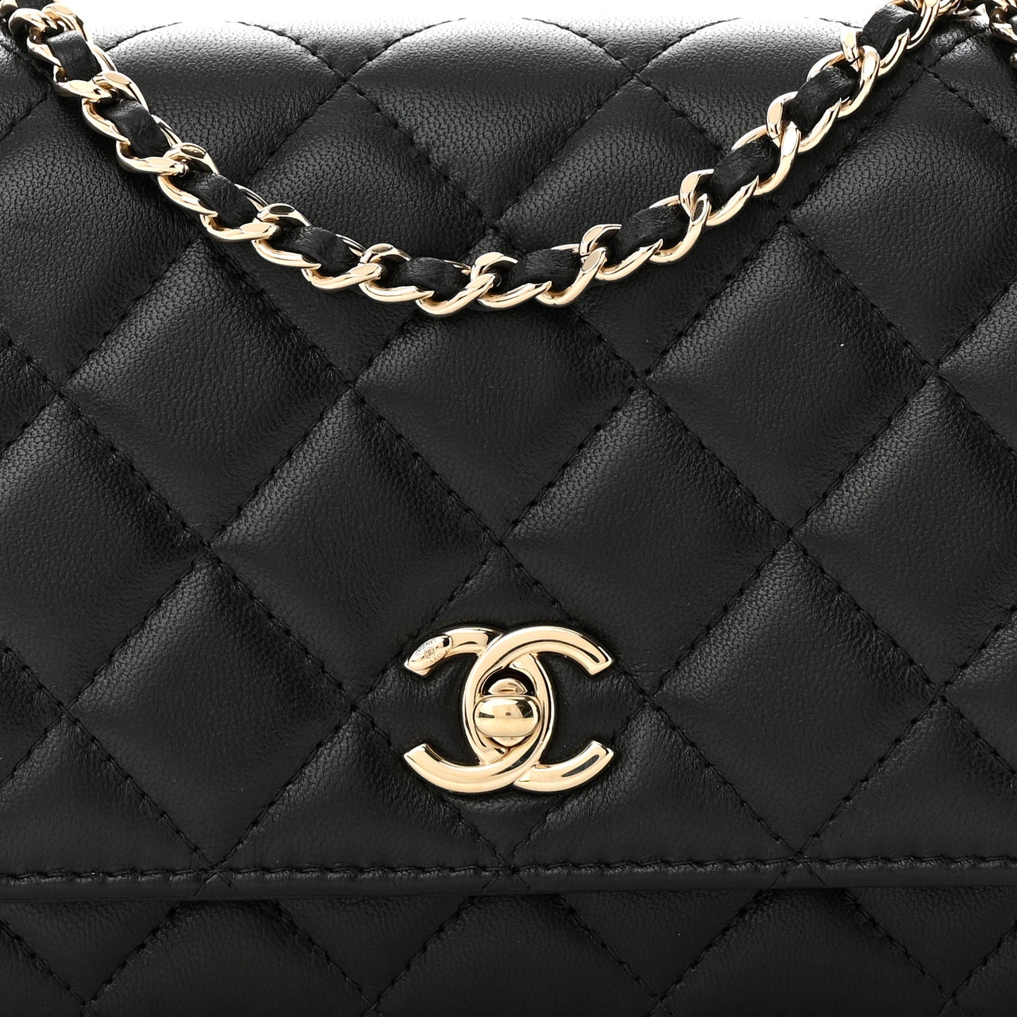 Lambskin Enamel Quilted Pearl Crush Wallet On Chain WOC Black