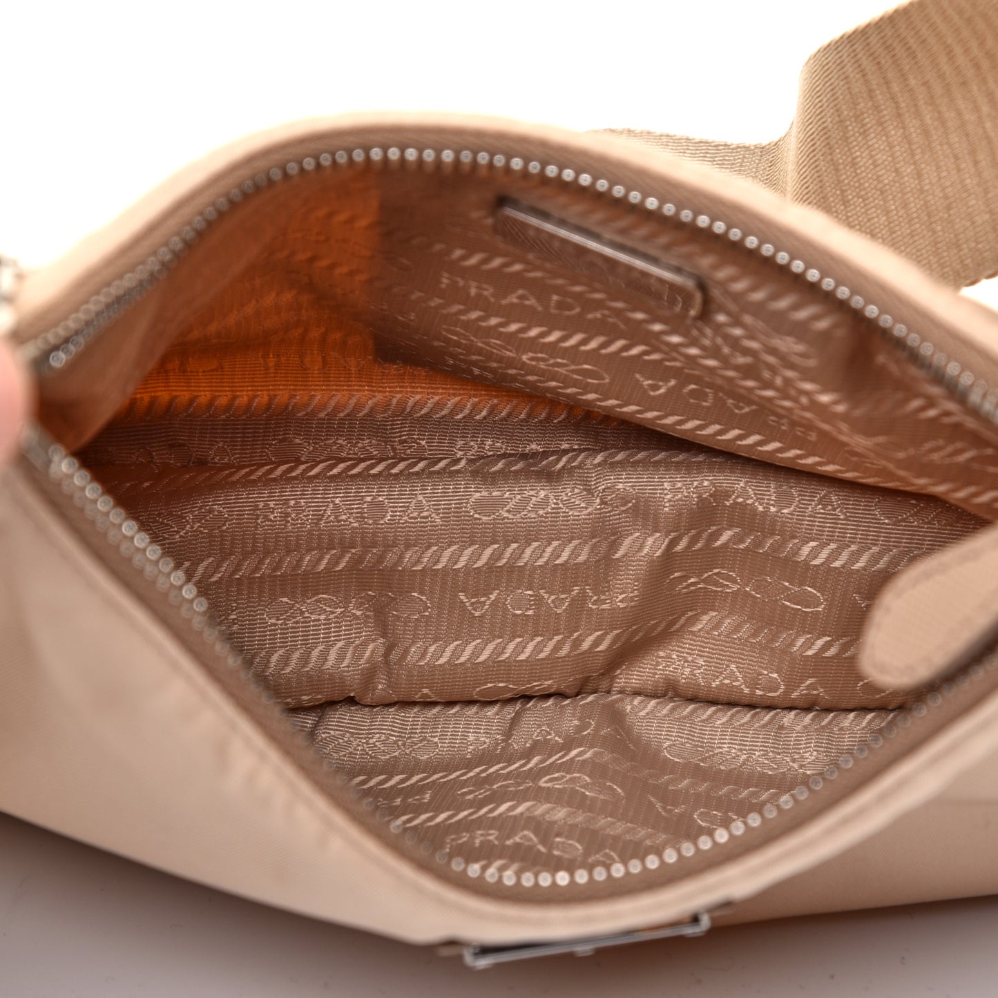 Nylon Re-Edition 2005 Shoulder Bag Cammeo