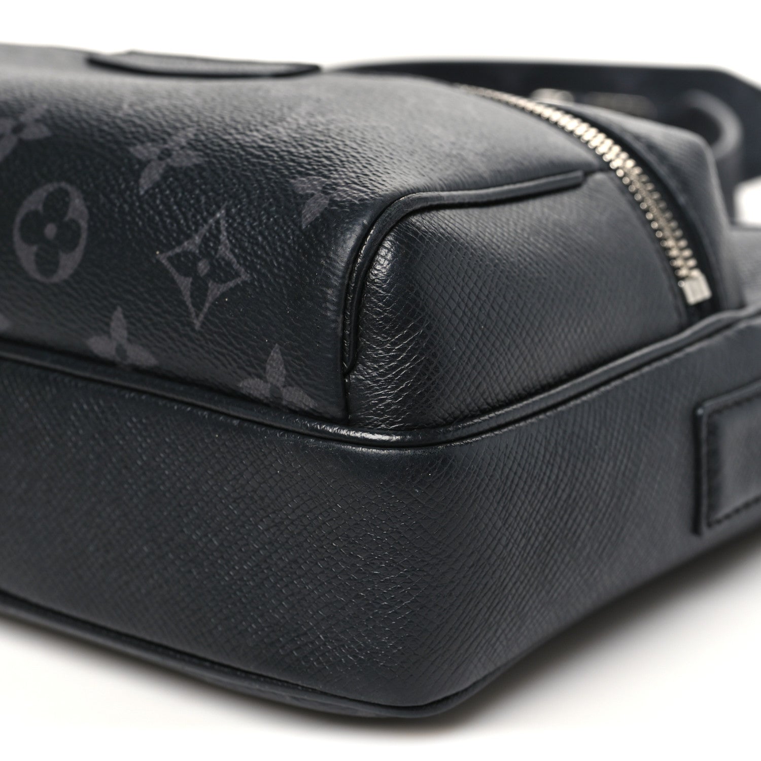 Louis Vuitton Taiga Monogram Eclipse Outdoor Messenger Black 9 of 11