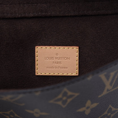 Louis Vuitton Monogram Metis 8 of 10