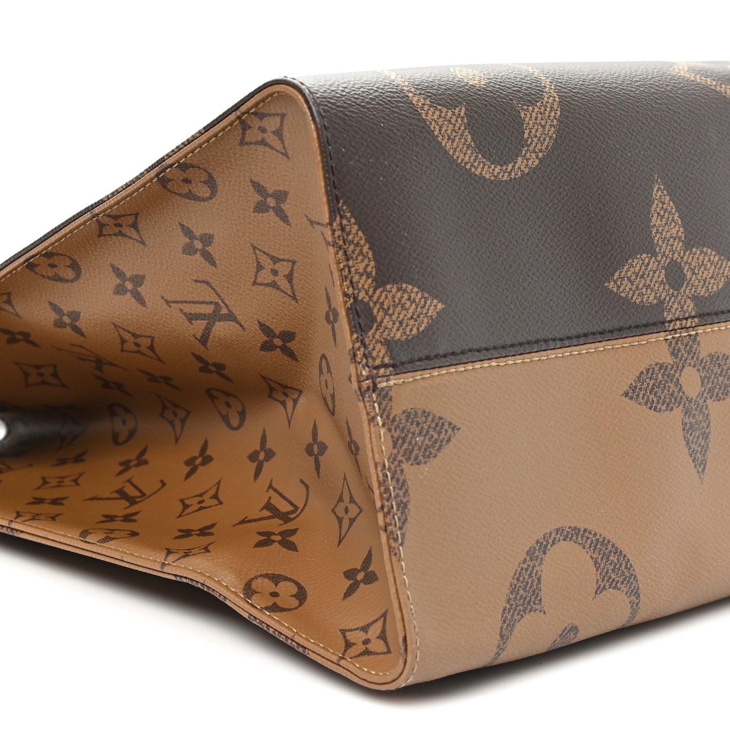 Reverse Monogram Giant Onthego GM