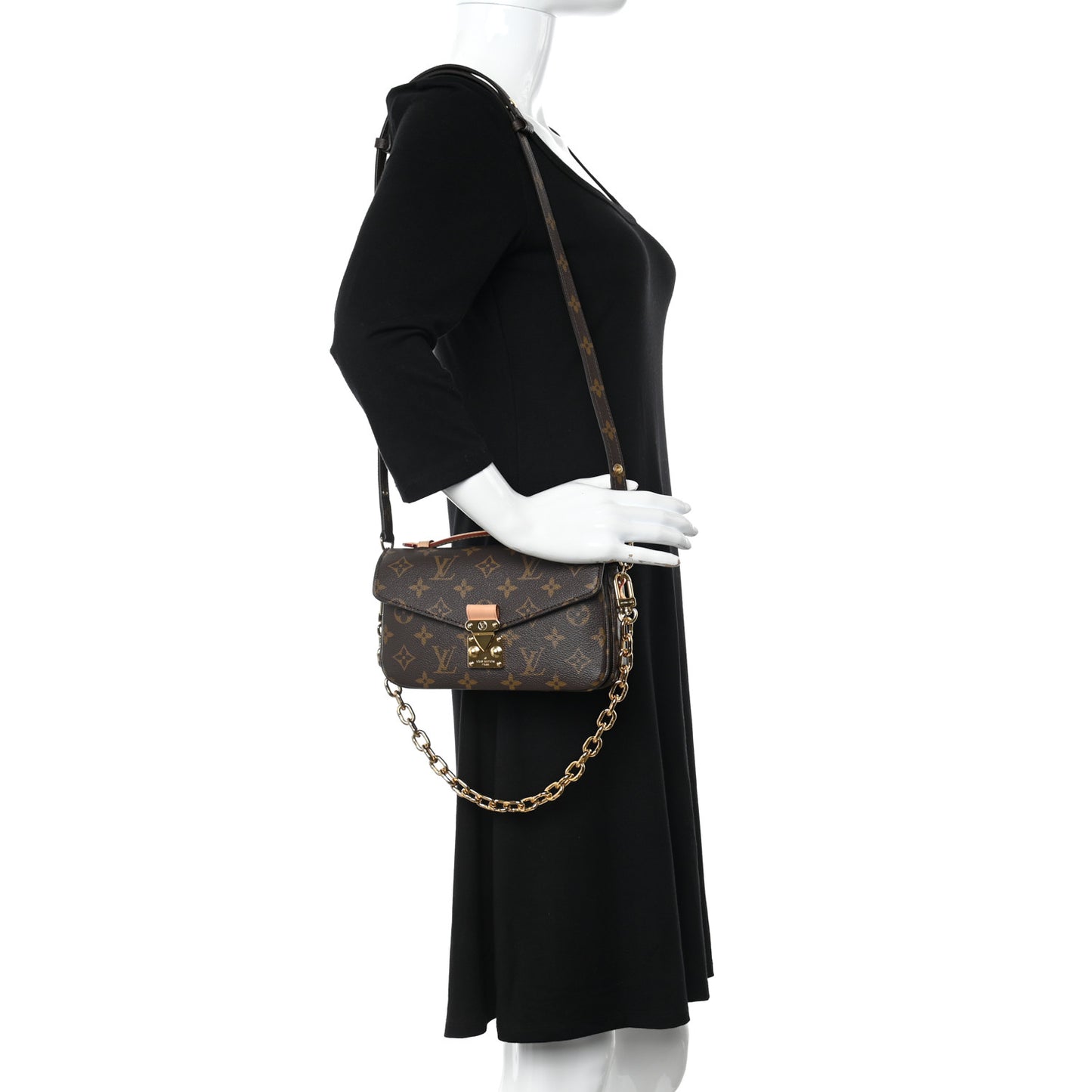Monogram Pochette Metis East West