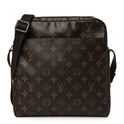 Louis Vuitton Monogram Trotteur Beaubourg 1 of 12