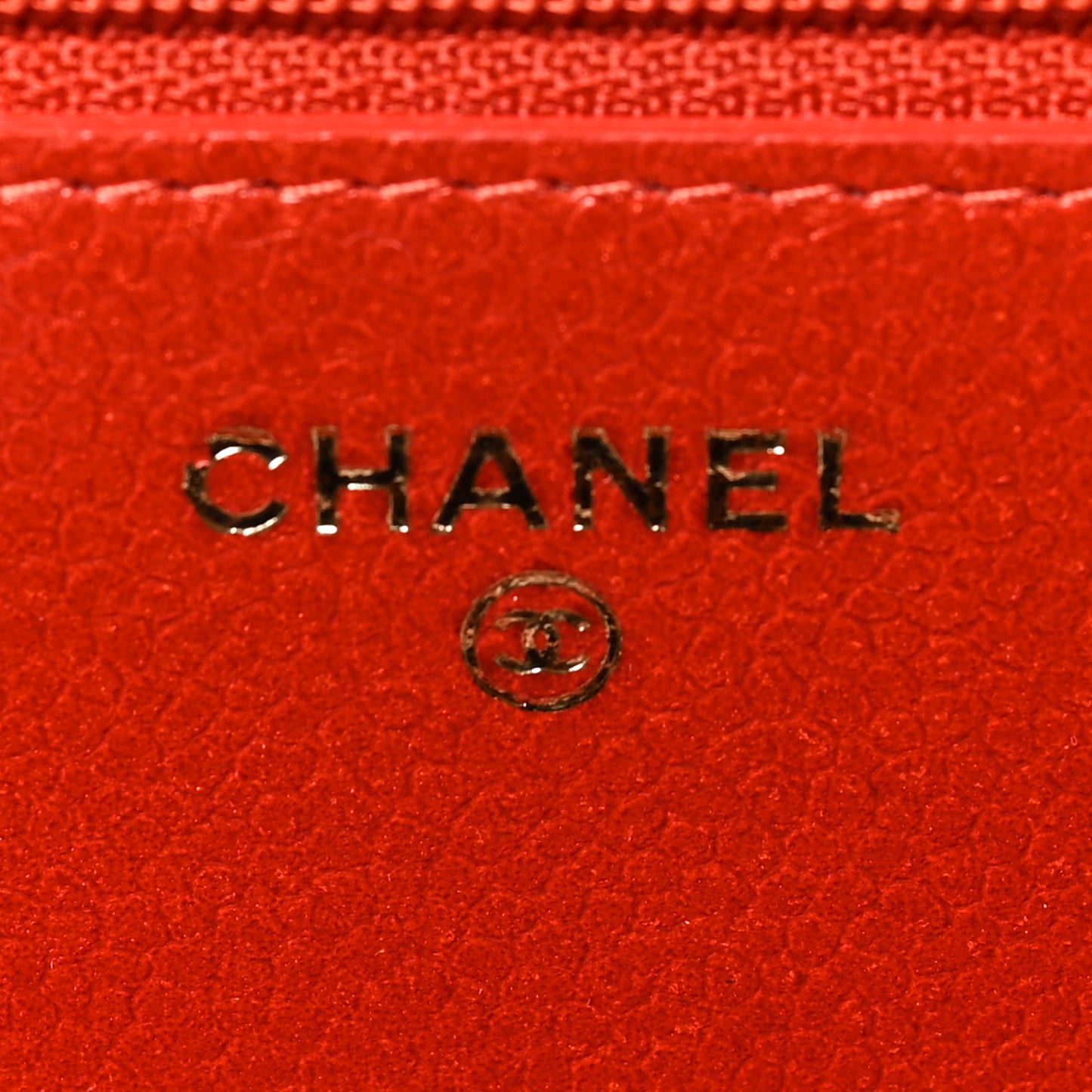 Caviar Quilted Wallet on Chain WOC Red