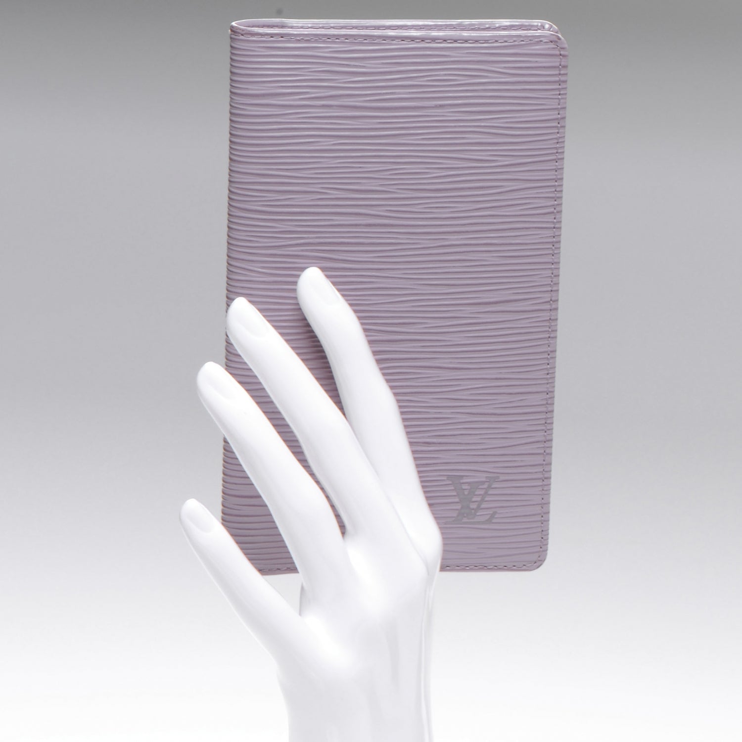 Louis Vuitton Epi Checkbook Cover Lilac 2 of 7