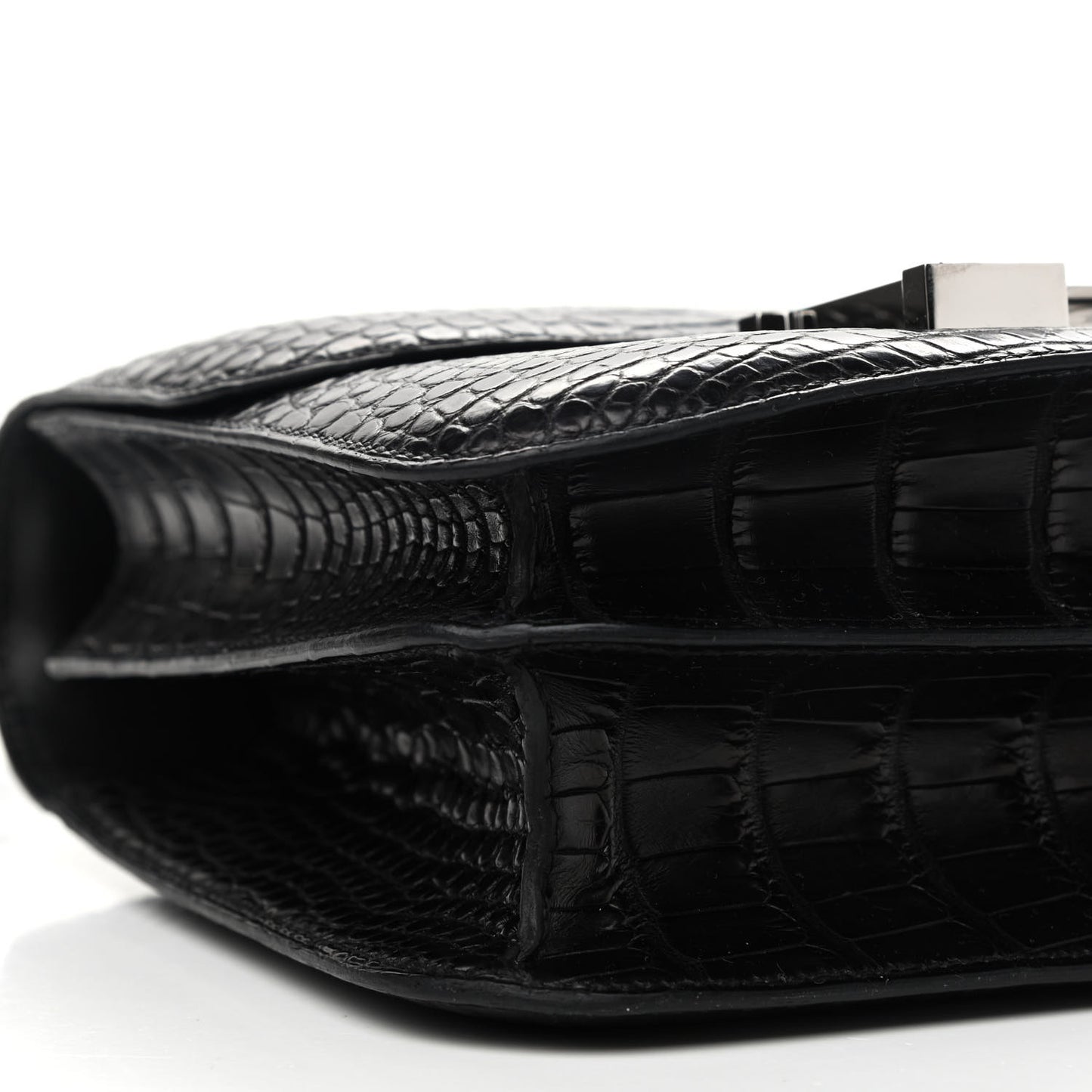 Matte Alligator Lizard Constance 24 Black Ombre