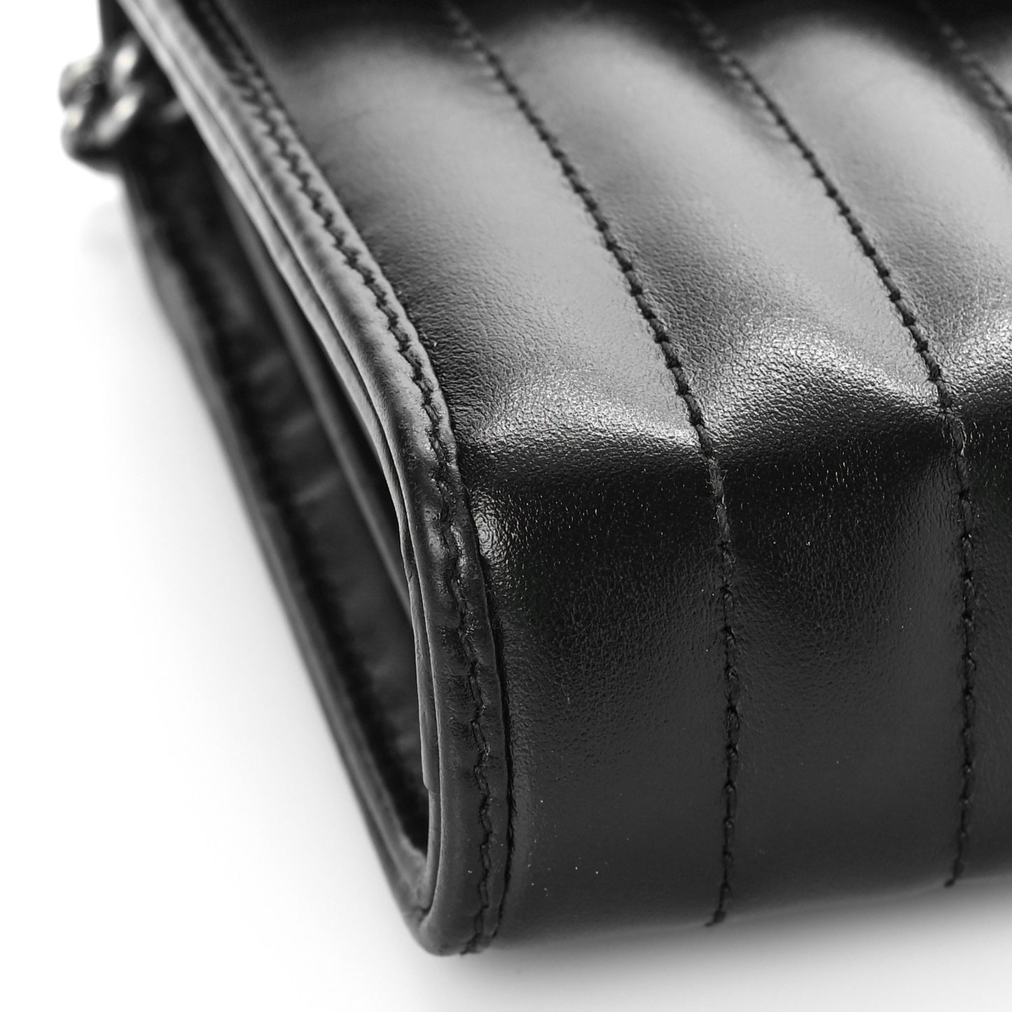 Calfskin Matelasse Aria GG Marmont Chain Wallet Black